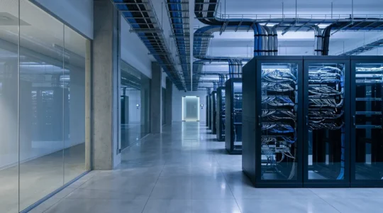 Modern secure file access architecture with distributed cloud infrastructure