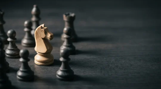 Conceptual representation of stealth product validation strategies without competitor awareness